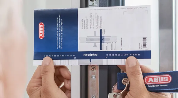 So messen Sie die Zylinderlänge richtig- ABUS Maßlehre